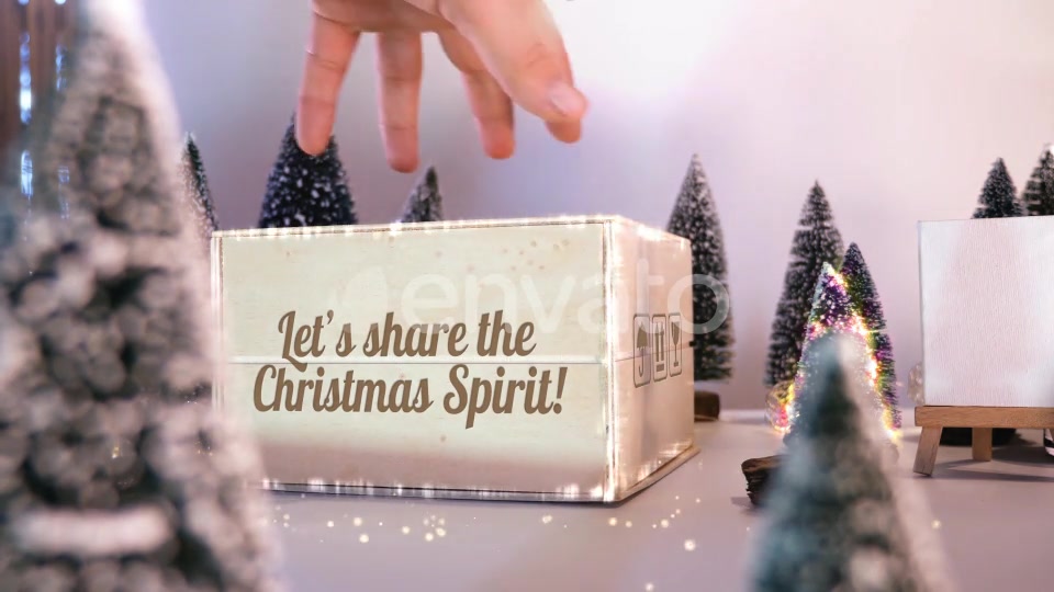 Capture & Share the Xmas Spirit! Merry Christmas and a Happy New Year! Videohive 25288575 Motion Graphics Image 4