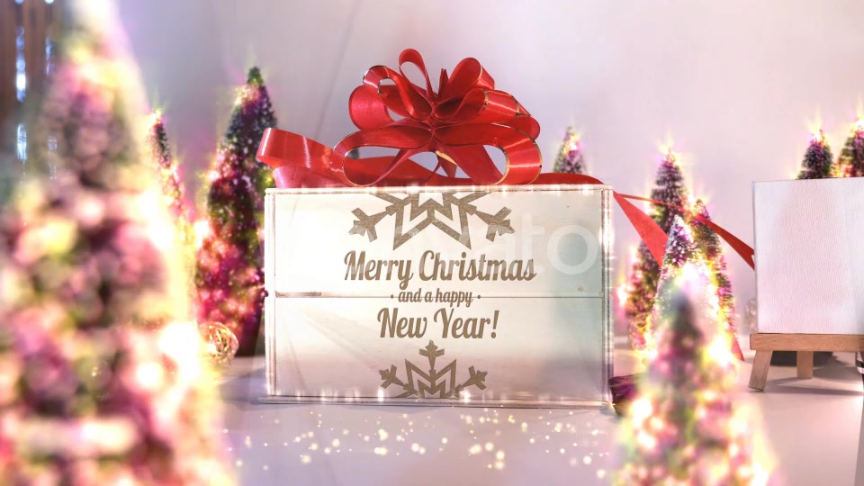 Capture & Share the Xmas Spirit! Merry Christmas and a Happy New Year! Videohive 25288575 Motion Graphics Image 6