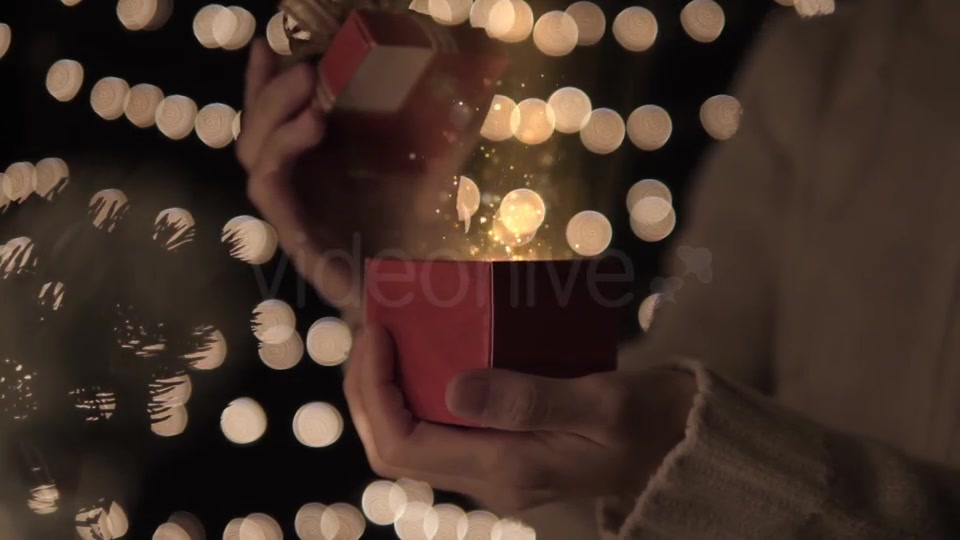 Open Christmas Gift Box Videohive 20882350 Motion Graphics Image 7