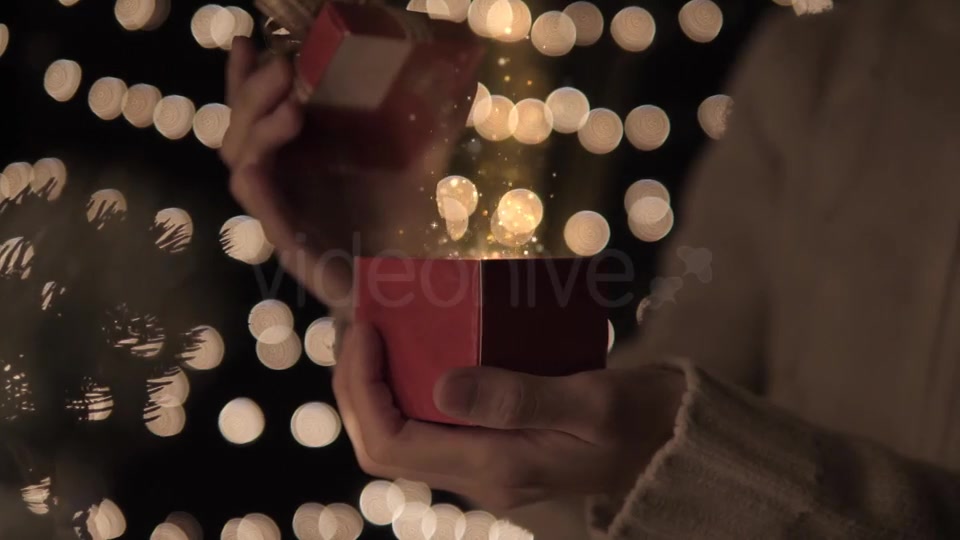 Open Christmas Gift Box Videohive 20882350 Motion Graphics Image 8