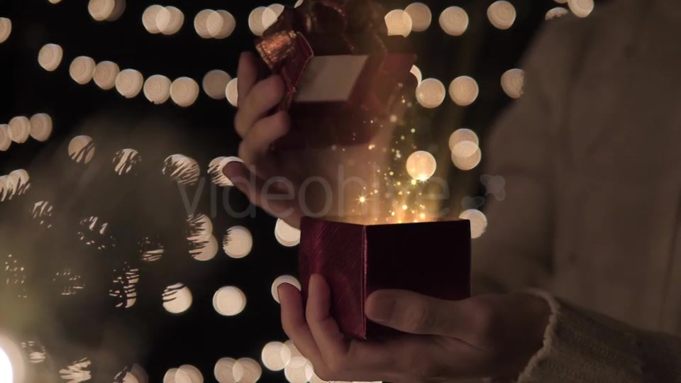 Opening Gift Box Videohive 20920934 Motion Graphics Image 6